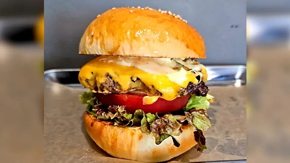 アメリカンBBQバーガー
