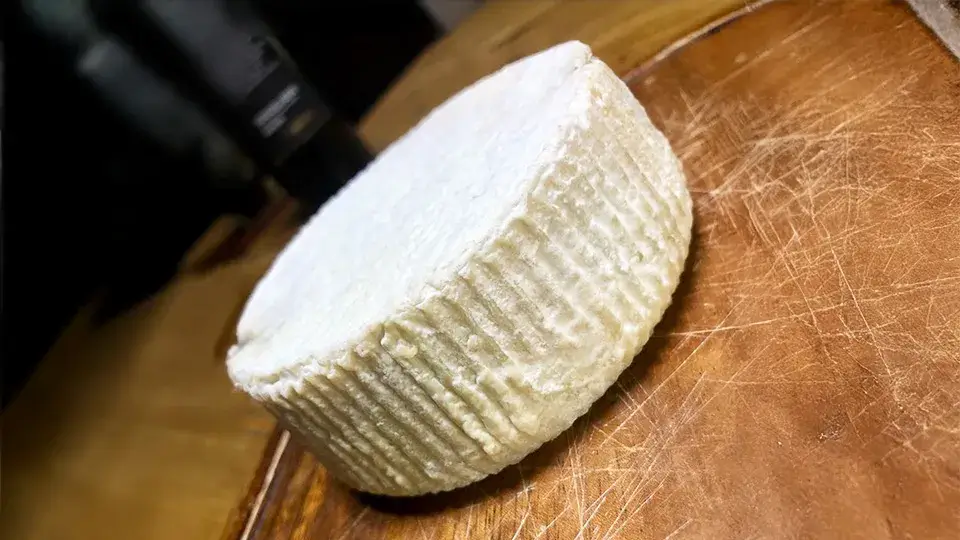 Caciotta Ushi Sansho(カチョッタ・ウシ・山椒）